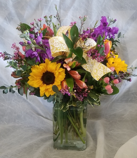 Hello Sunshine from Lazy Daisy Flowers and Gifts in Keysville, VA