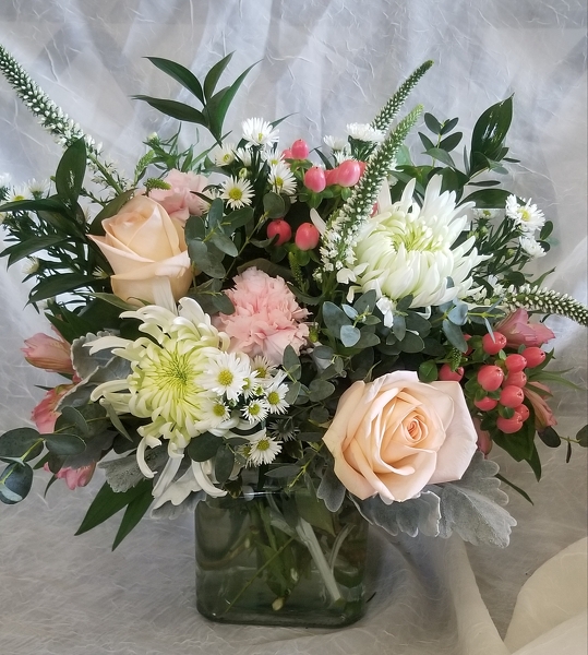 Just Peachy from Lazy Daisy Flowers and Gifts in Keysville, VA