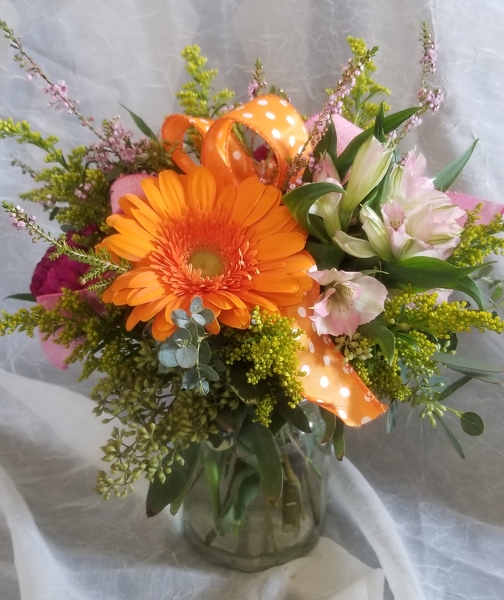 Sunshine Kisses from Lazy Daisy Flowers and Gifts in Keysville, VA