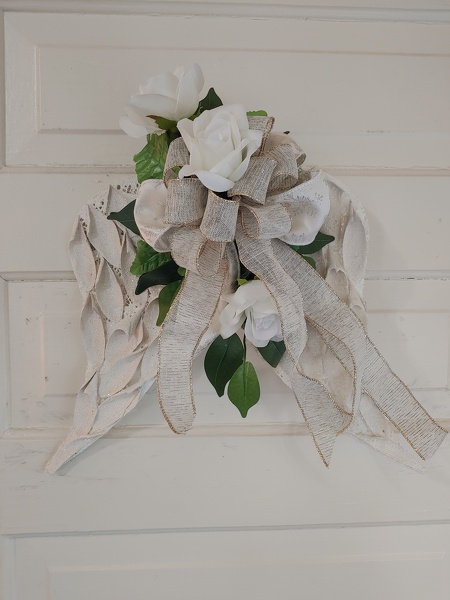 Small Angel Wings from Lazy Daisy Flowers and Gifts in Keysville, VA